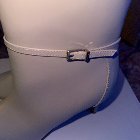 Calvin Klein Women's Elegant Cream Booties - Picture 5 of 7